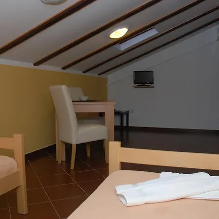 El Barco Apartment